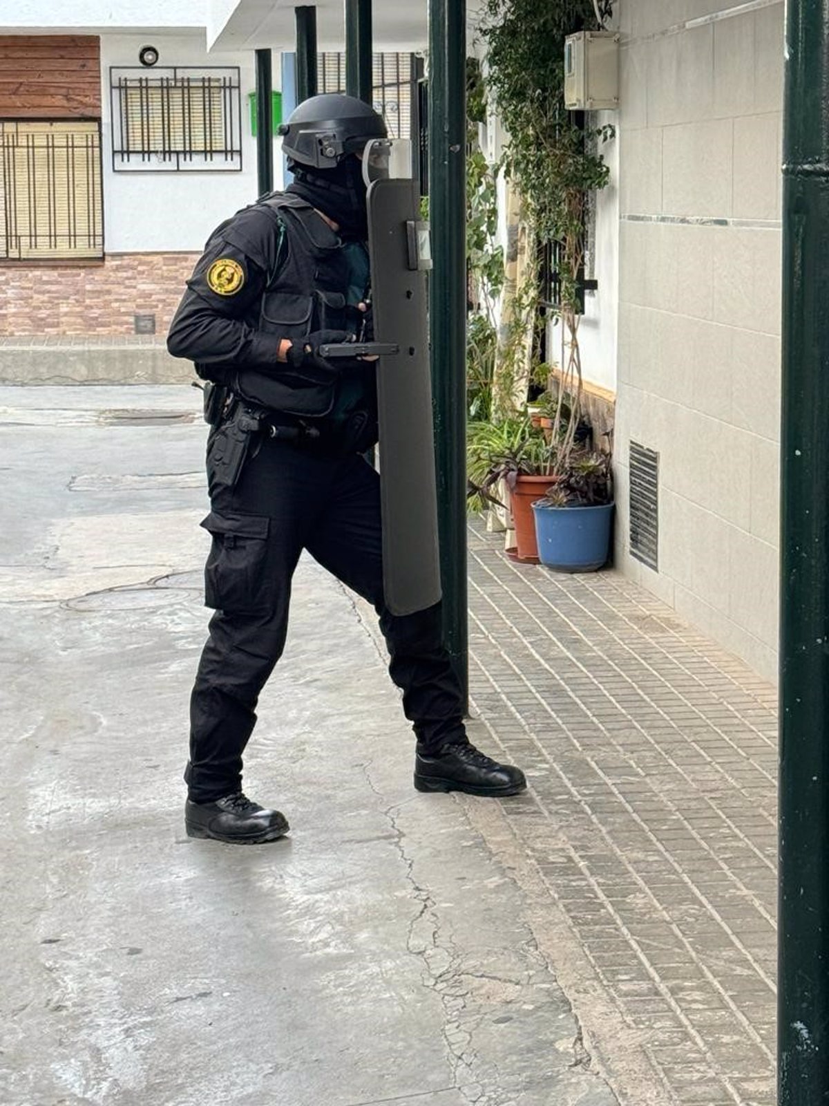 Opération de la Garde civile contre le trafic de migrants et de drogue avec 23 perquisitions en Andalousie, Melilla et Pontevedra