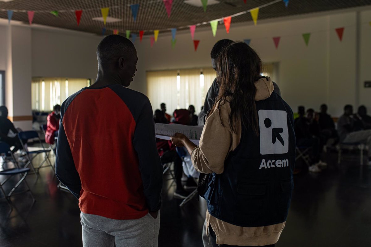 Sanidade défend que les migrants en situation irrégulière bénéficient d'une couverture santé en Galice