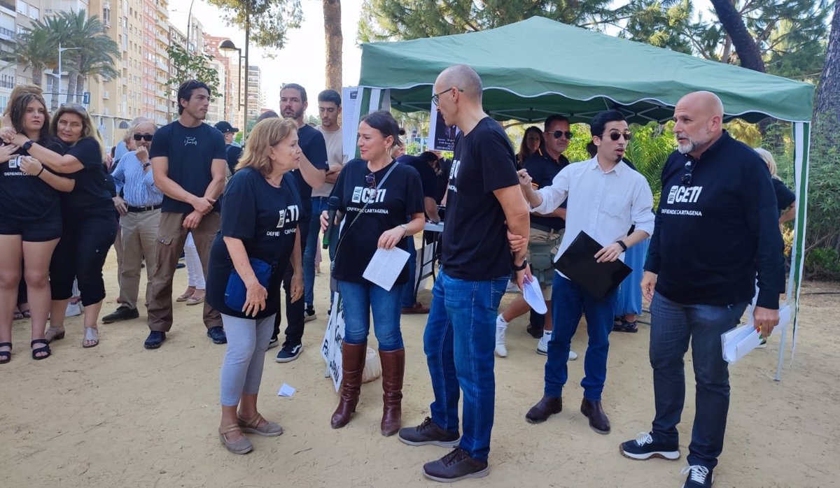 Vox Cartagena soutient la proposition d'Arroyo d'appeler à une manifestation contre le camp de l'hôpital naval