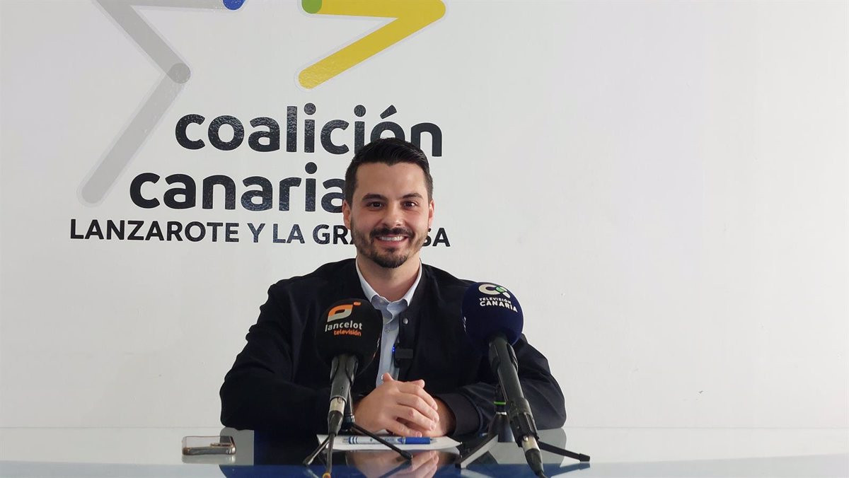 CC accuse Vox de "acculer" les îles Canaries avec ses "thèses xénophobes" sur la répartition des mineurs migrants