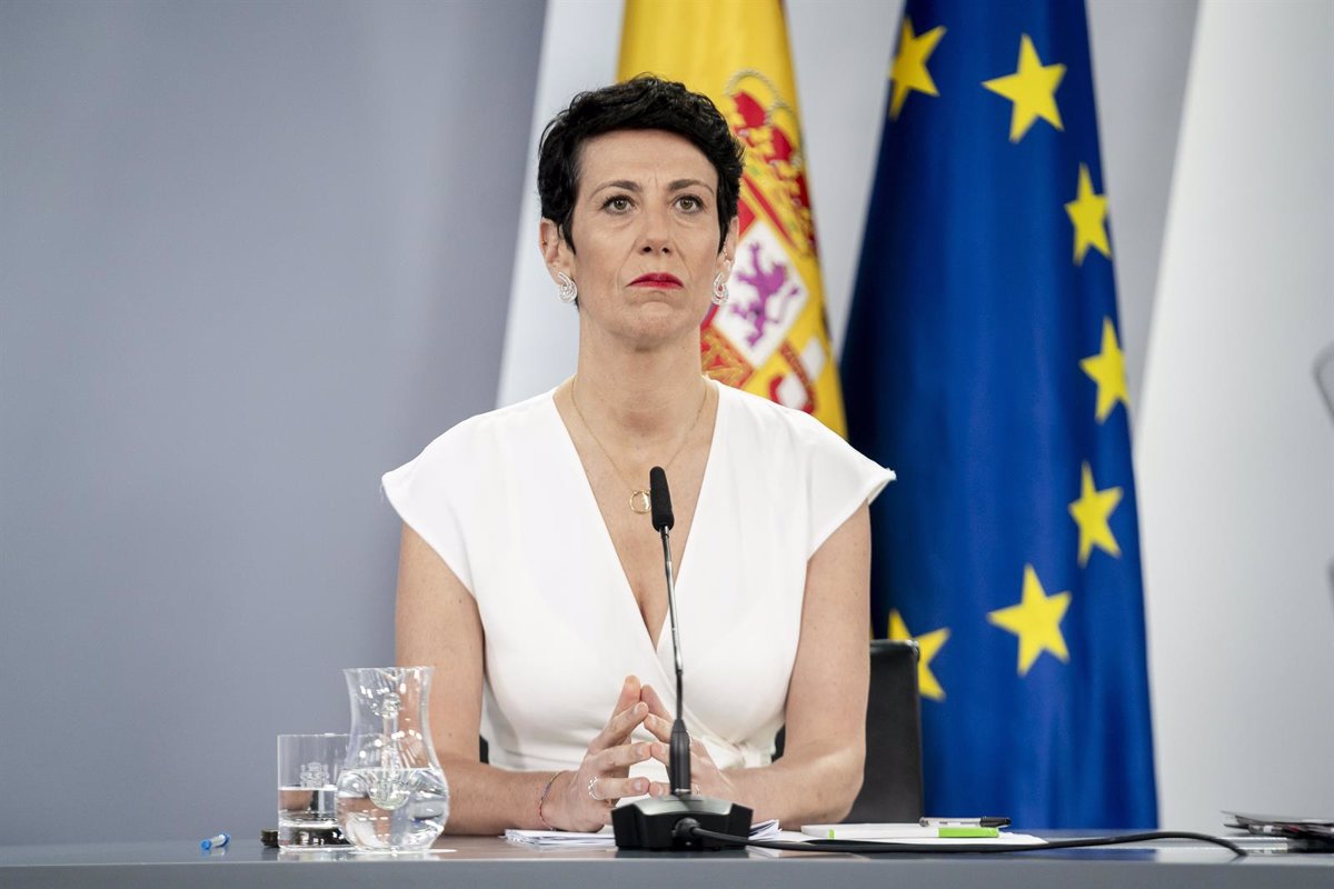 Saiz accuse Feijóo d'avoir trois visages avec les migrants et évite de confirmer si la Catalogne participera à la distribution