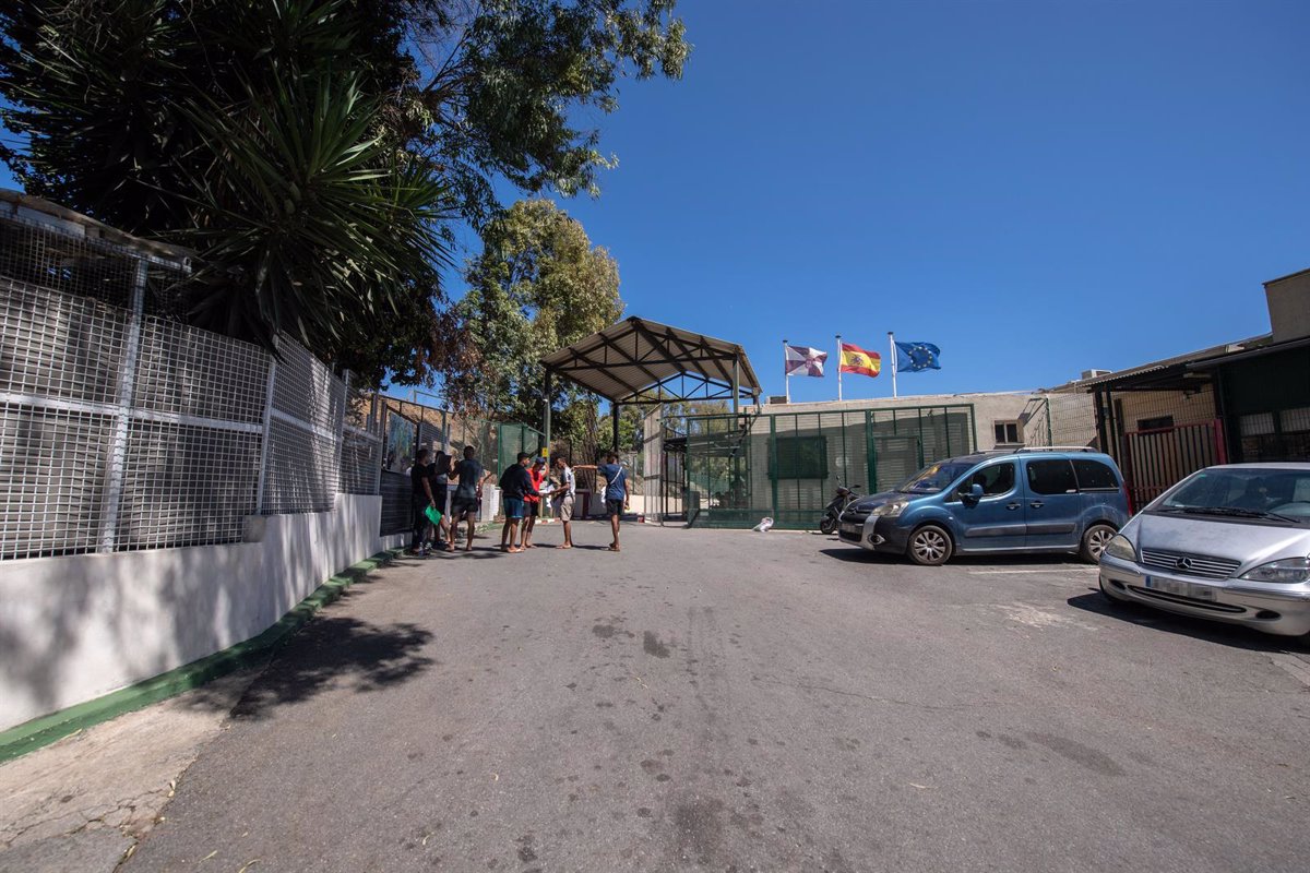 Un capitaine de la Garde civile dirigera le CETI de Ceuta, qui connaît une suroccupation de 60%