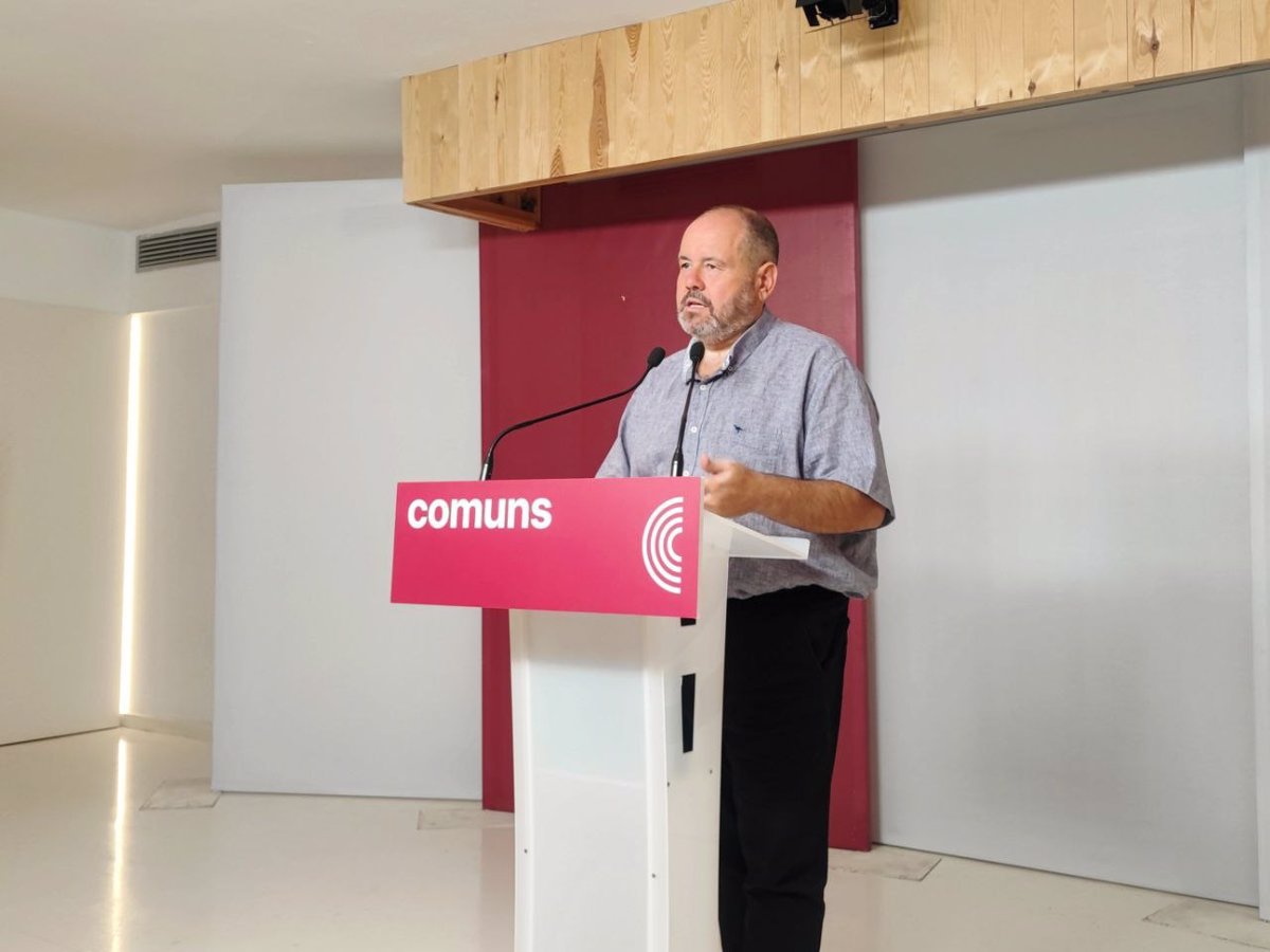 Mena (Comuns) exige que les Junts "ne tombent pas dans le piège de l'extrême droite" sur la question de l'immigration