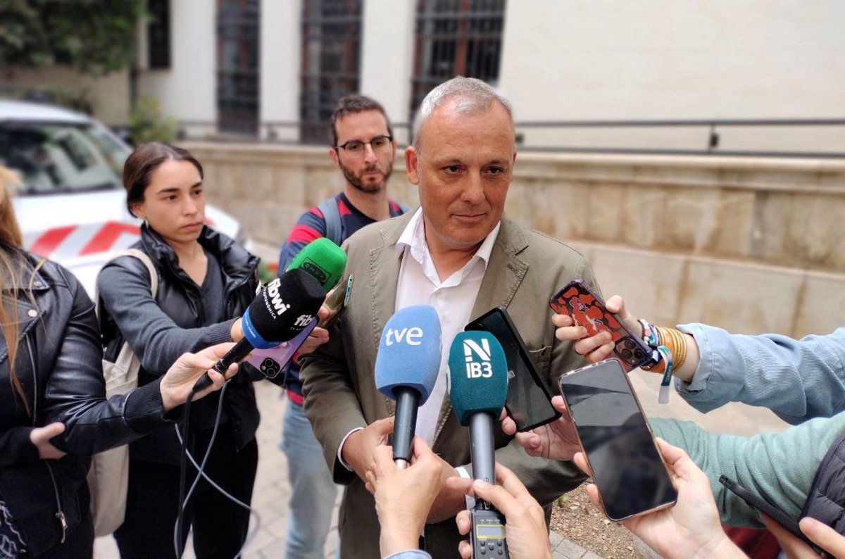 Le MÉS accuse le PP de "faire chanter" le gouvernement pour avoir demandé des ressources pour les mineurs migrants tout en bloquant 4 millions