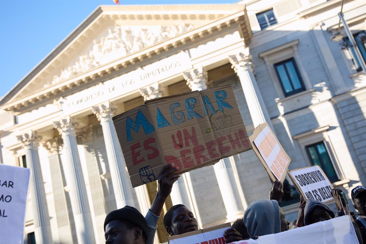 « Régularisation maintenant » appelle à une « vision plus large » de la part du PP et du PNV dans l'ILP pour régulariser les migrants : « Ils n'en comprennent pas l'essence »