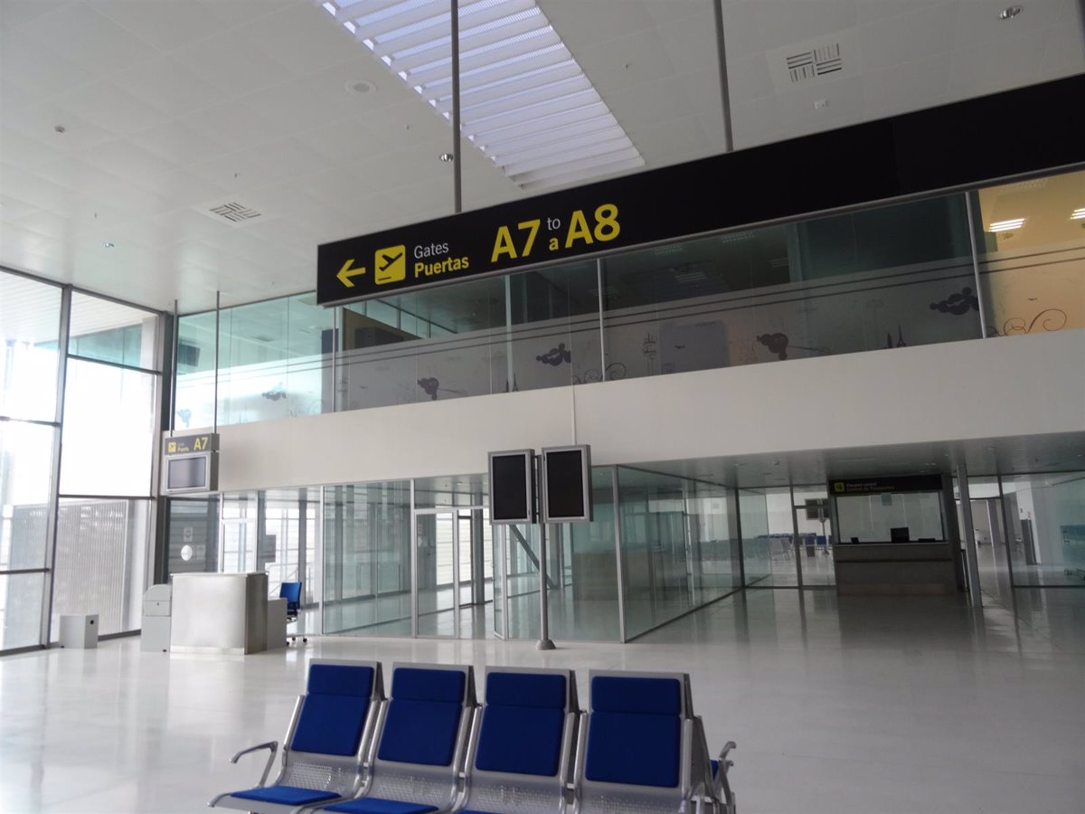 C-LM demande des explications sur l'aéroport de Ciudad Real et assure que le gouvernement admet qu'il étudie l'accueil des immigrants