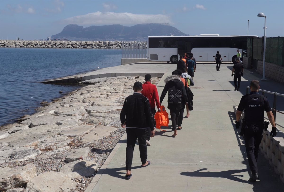 L'Andalousie s'ouvre à la réforme de l'immigration pour la répartition des mineurs migrants mais demande des ressources préalables au gouvernement