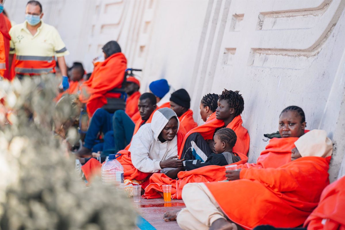 Les ONG jugent "urgent" un changement garantissant des politiques d'immigration respectueuses des droits de l'homme