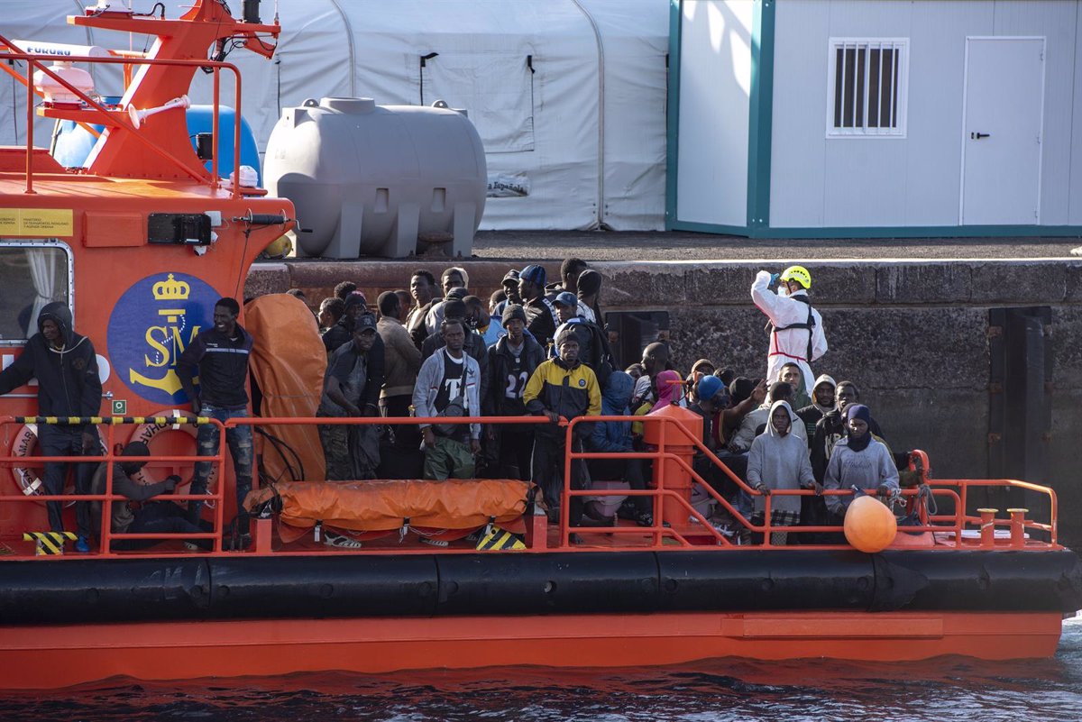 Le gouvernement, le PP, les Canaries et Ceuta reprennent les négociations migratoires ce jeudi mais le « populaire » voit un accord loin