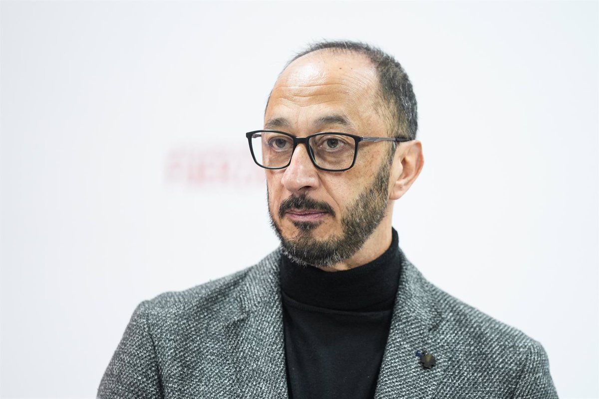 Le PSOE met Clavijo au défi d'"expulser" le PP du gouvernement des Canaries s'il n'accepte pas la "distribution solidaire" des mineurs migrants