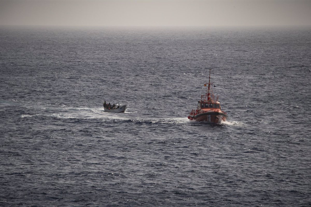 Onze personnes secourues qui naviguaient dans un bateau traversant le détroit de Gibraltar
