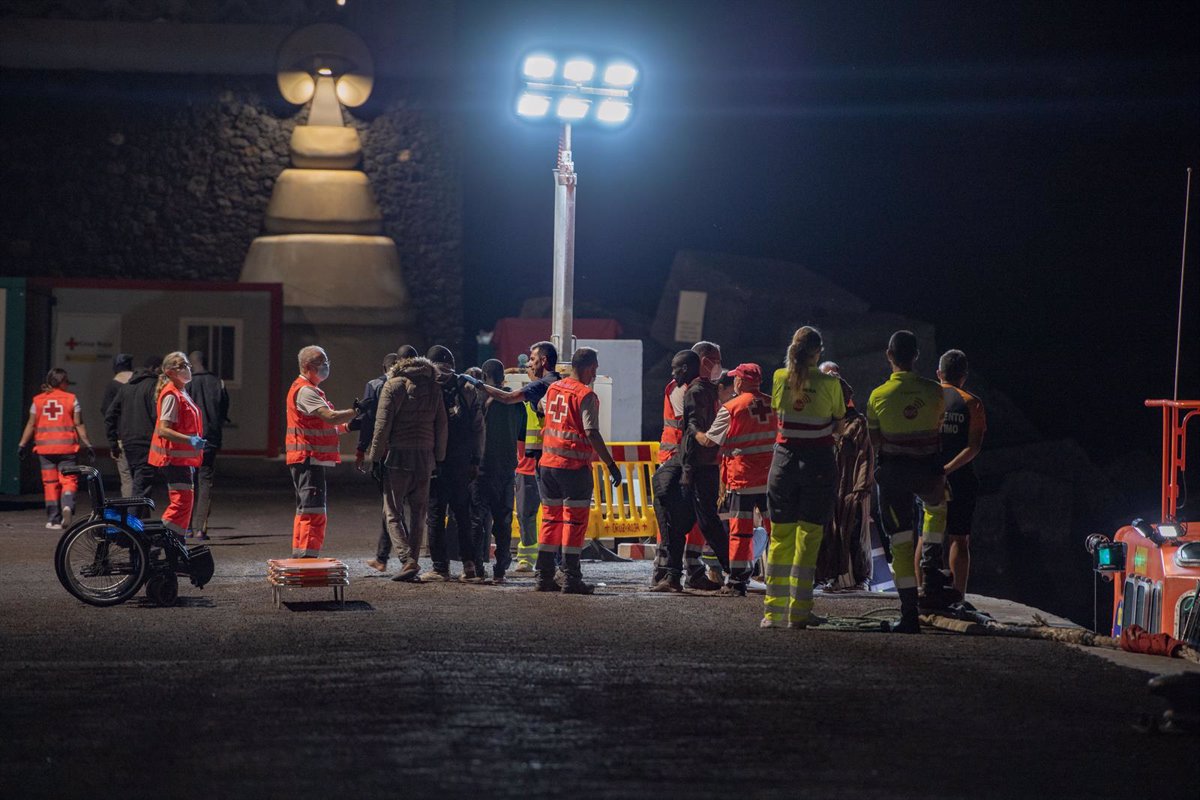 Ils sauvent 356 migrants à bord de quatre bateaux dans les eaux d'El Hierro et de Lanzarote