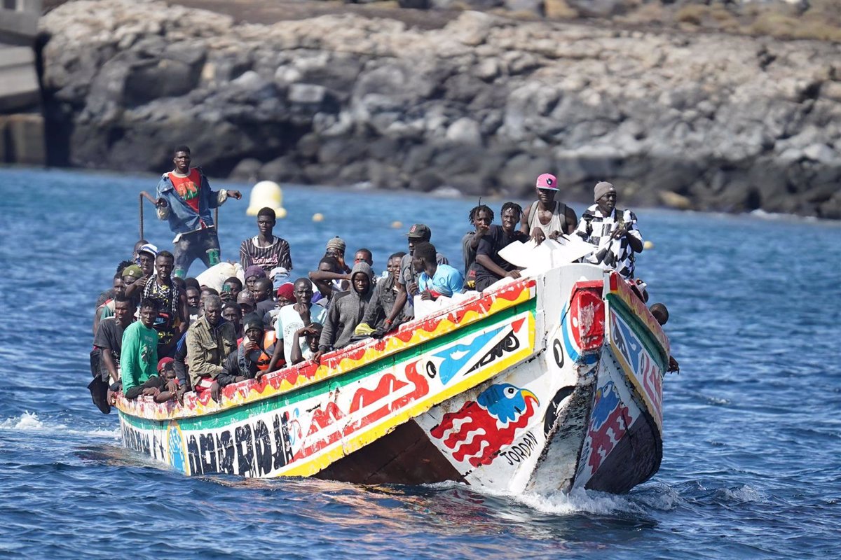 Maritime Rescue intercepte deux navires avec 124 migrants à proximité de la côte de Gran Canaria