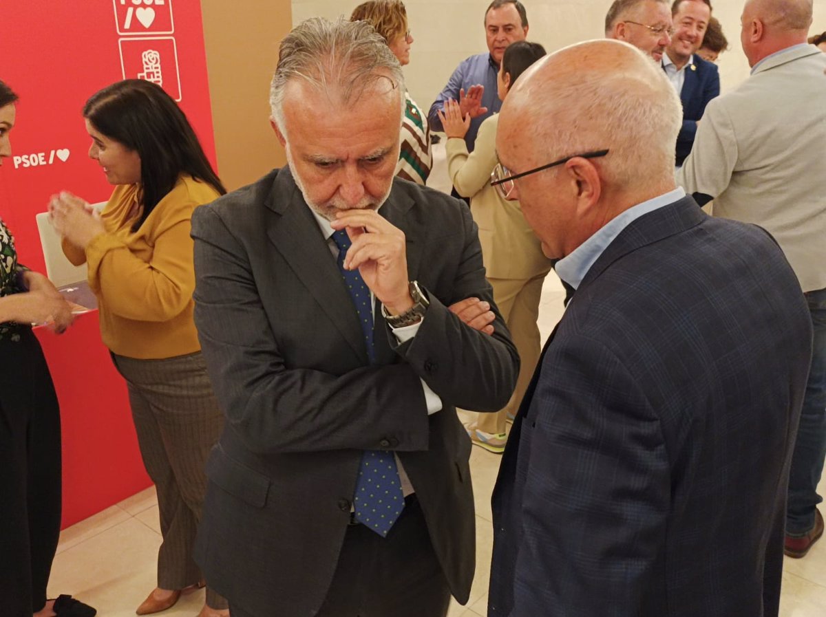 Torres se souvient que le gouvernement "quittera la peau" avec des mineurs migrants, malgré le manque de soutien du PP