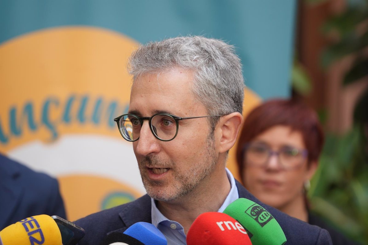 Le gouvernement admet que les îles Baléares souffrent du "drame" de la migration mais appelle à accepter la distribution des mineurs "sans controverse"