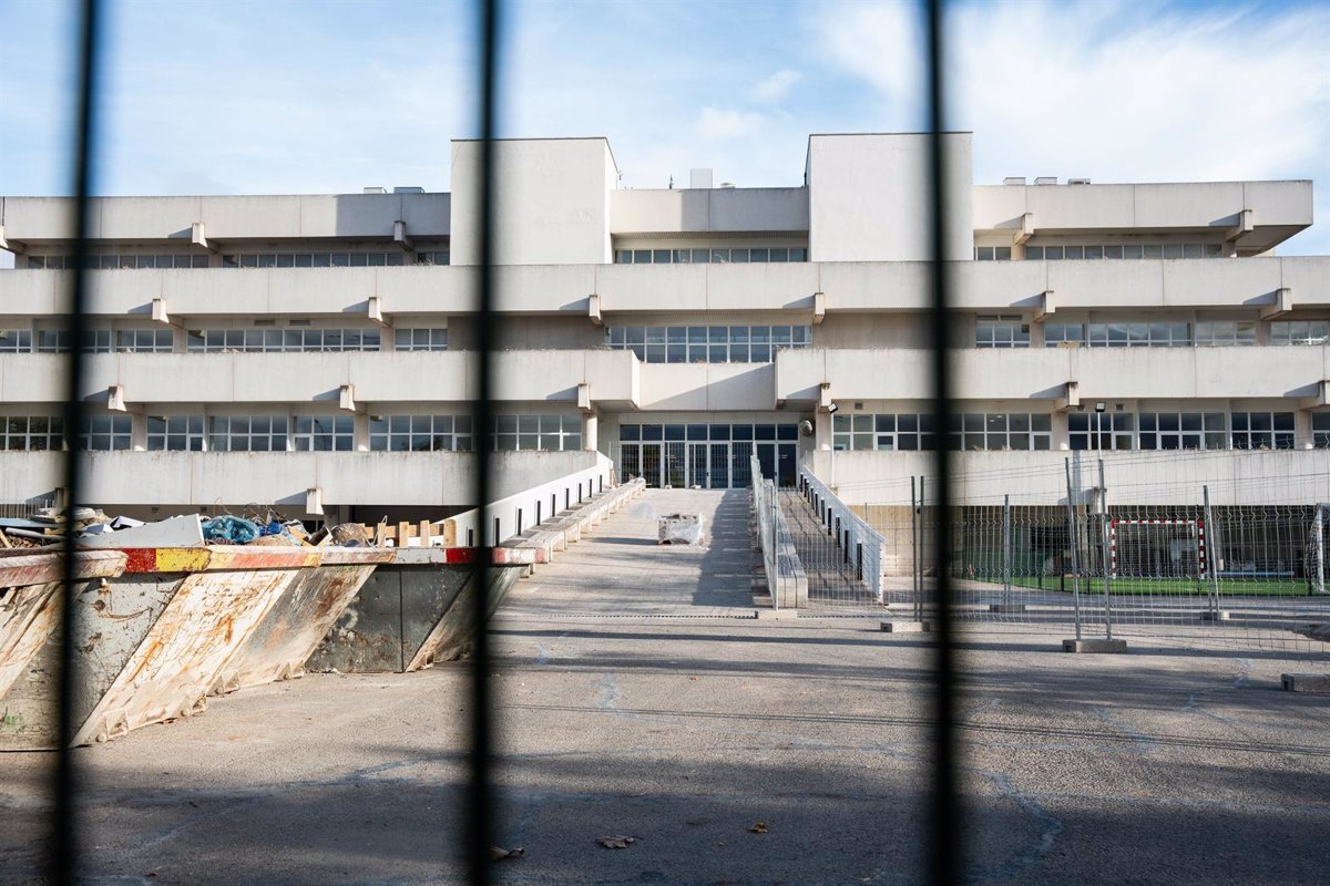 Ayuso accueillera des mineurs migrants "où il a des ressources" et critique que l'option du gouvernement est "d'être surpeuplé"