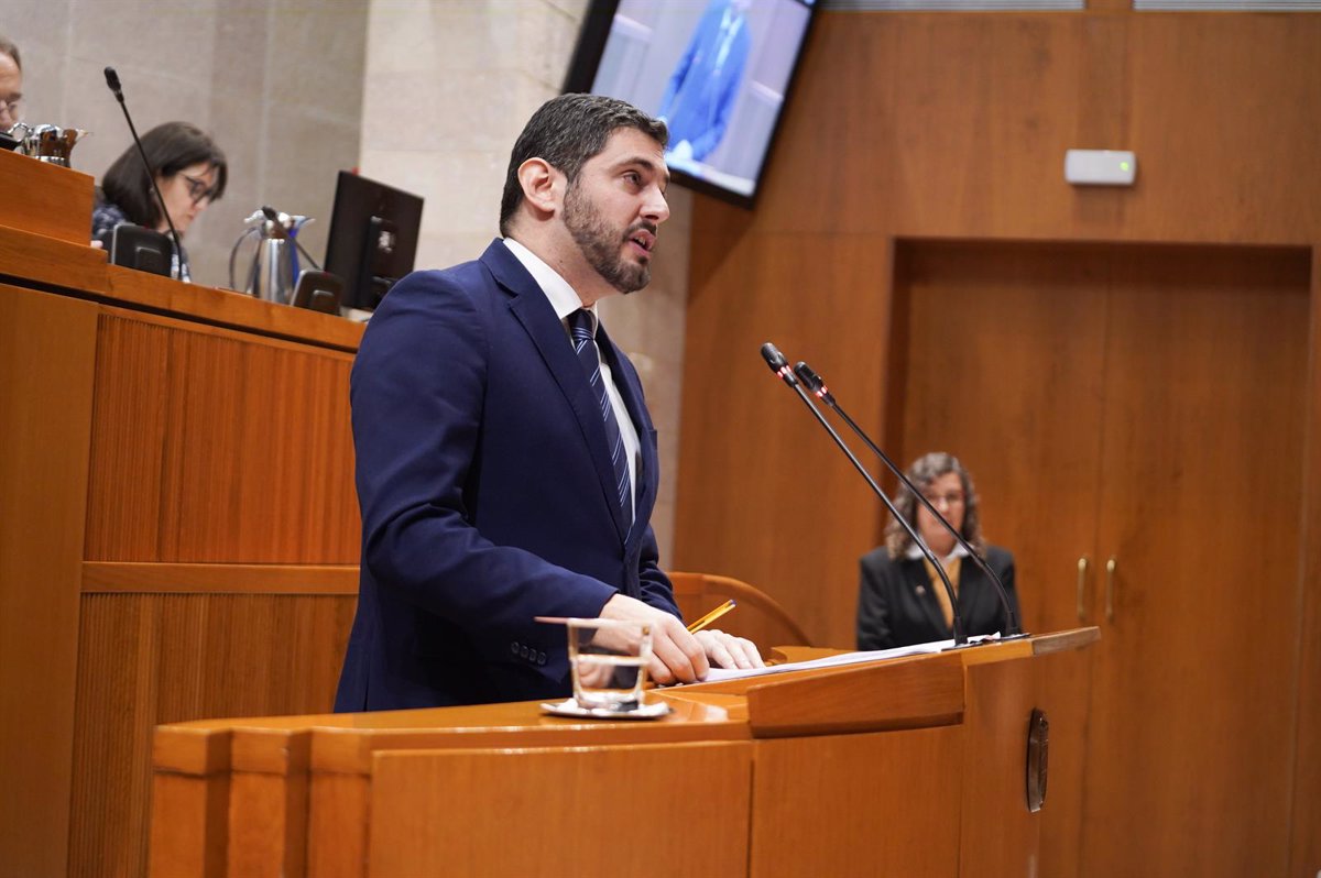 Nolasco (Vox) estime que le gouvernement Aragon soutiendra la distribution des mineurs migrants si Rego le modifie