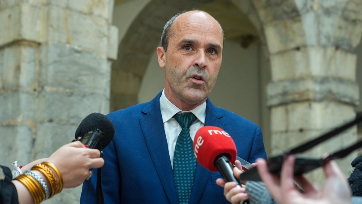 Le PP dit que c'est le gouvernement d'Espagne "le seul qui a laissé les mineurs migrants comme balles"