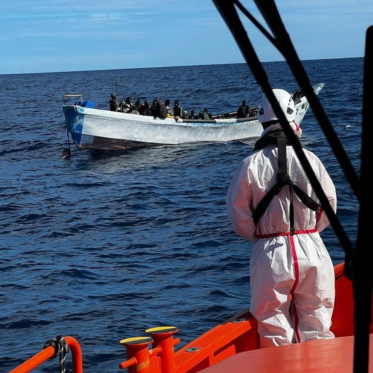 Classé 40 migrants sont arrivés dans les îles Balariques à Dos Pateras, l'un d'eux au sud de Menorque