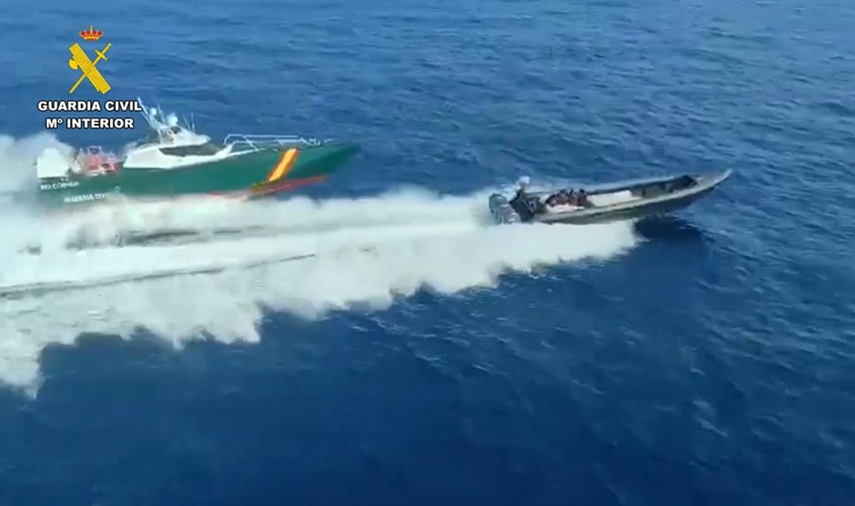 Le bureau du procureur alerte le "malheureux spectacle des Narcolanchas" et le trafic des migrants et des médicaments en provenance d'Algérie