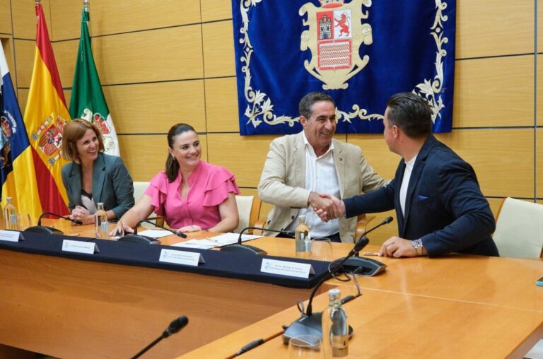 Quelque 48 jeunes migrants prolongés par le gouvernement canarien accèdent au marché du travail dans le programme ourdimbre