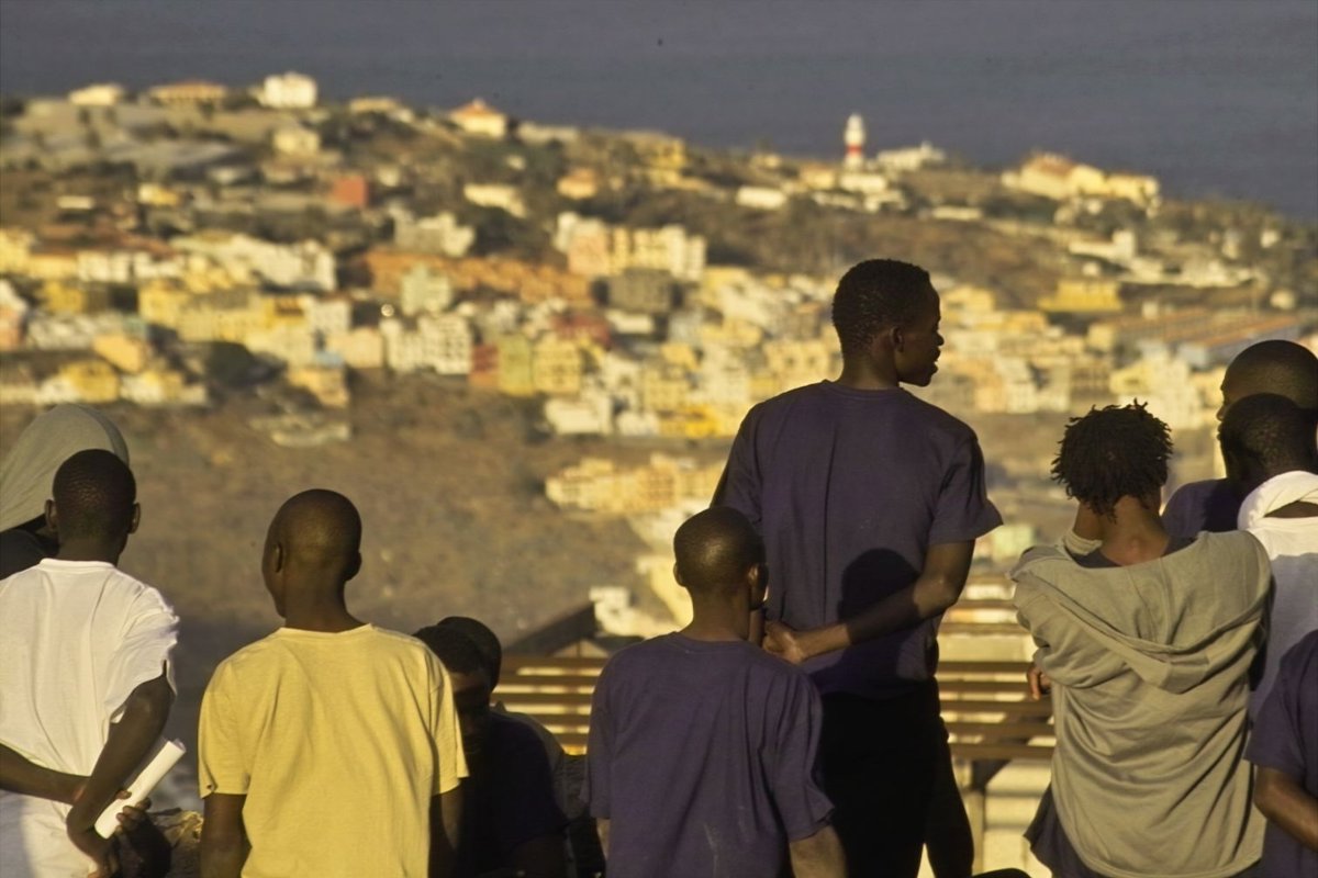 Le PSOE accuse le gouvernement de "posture" avec la réception des immigrants tandis que Martín dit que "nous sommes une terre de solidarité"