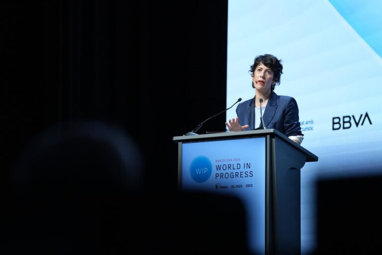 Elma Saiz souligne que l'immigration est « fondamentale pour que le pays continue de croître »