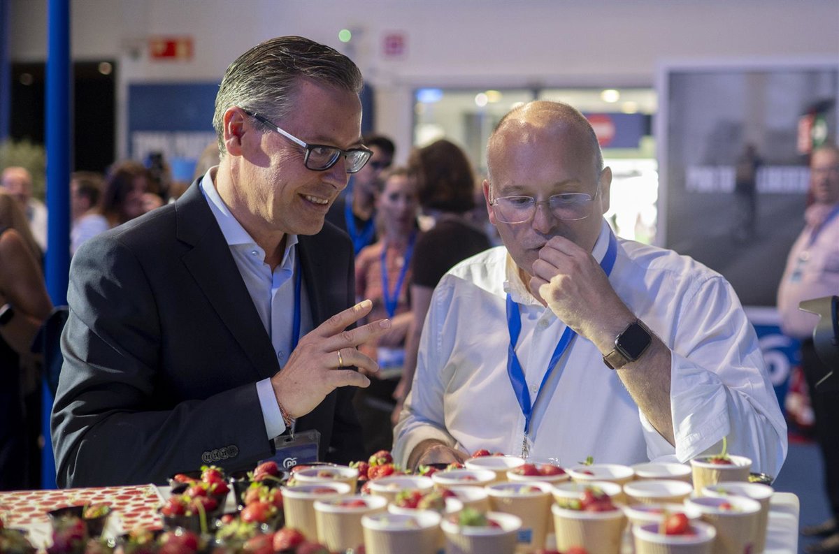 Tellado soutient Ayuso et affirme qu'il a défendu le projet d'immigration du PP en critiquant les "messieurs" de Vox