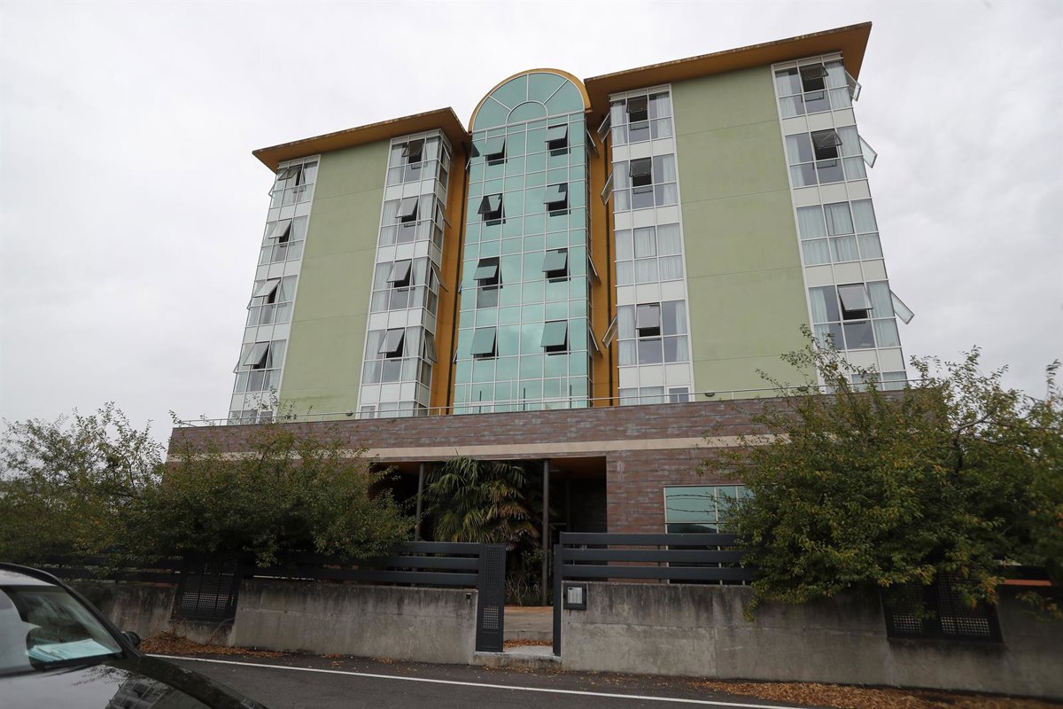 L'opposition rejette le fait que la Xunta ait recours aux « ghettos » et aux « centres de concentration » pour accueillir les mineurs migrants