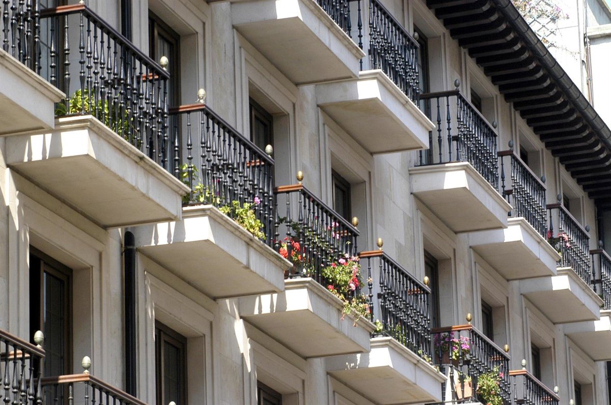 La régularisation de 2005 a réduit l'écart de loyer mais ne l'a pas éliminé, selon une étude