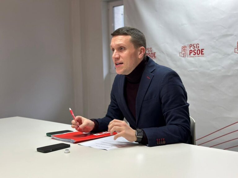 Le PSdeG de Santiago célèbre les mesures du Gouvernement pour « garantir les droits humains » des migrants