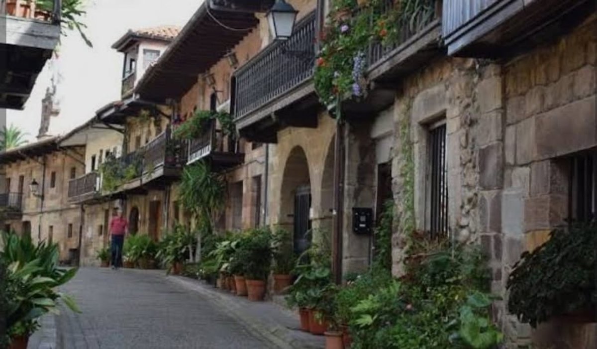 Les voisins de Cartes remplissent la salle plénière pour protester contre le centre d'accueil pour mineurs migrants