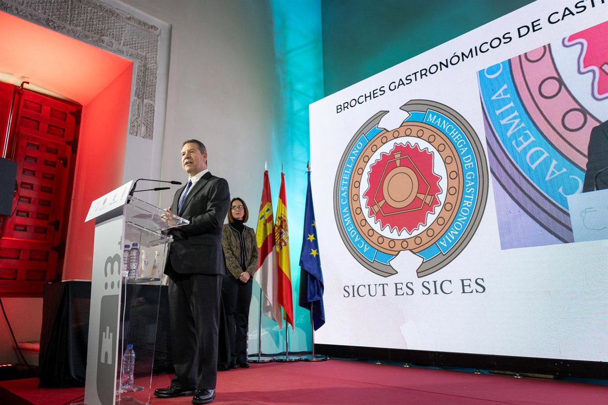 Page normalise la régularisation des immigrés mais estime qu'elle ne serait pas nécessaire s'il y avait un pacte d'État