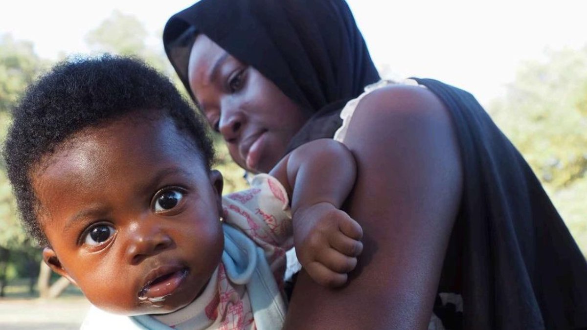 Une exposition photographique sur RTVA "met un visage" sur l'immigration avec l'histoire de cinq femmes réfugiées à Séville