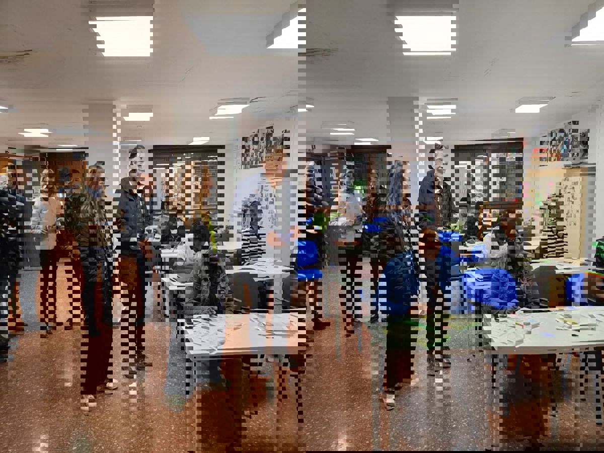 Guitarte (Teruel Existence) nie que l'immigration soit un problème et y voit une "solution" au dépeuplement