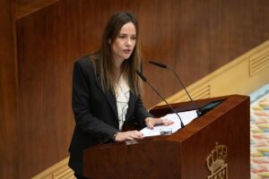 Vox insiste sur son offensive contre l'immigration et demande le rapatriement et la limitation du soutien aux jeunes ex-scolarisés aux Espagnols