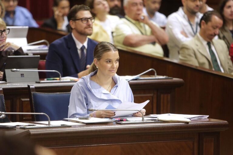 « Vous mentez quand vous dites qu'il n'y a de place pour personne d'autre ici »