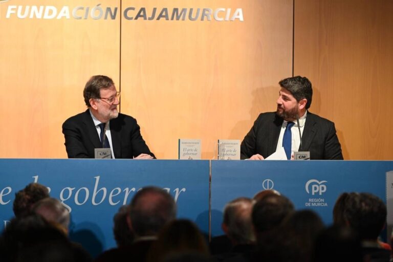 Rajoy affirme que la régularisation des immigrés « créera un effet d'appel colossal »