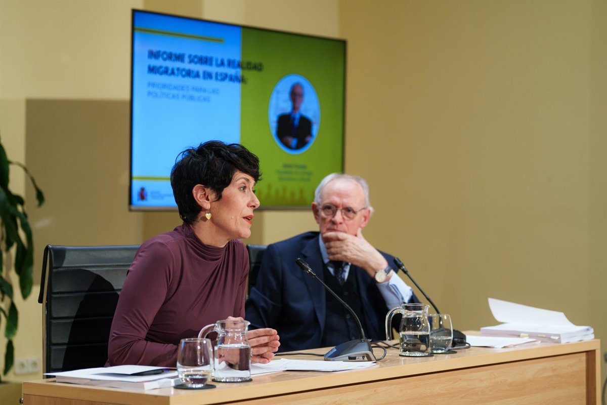 Le gouvernement affirme que le CES soutient la régularisation des migrants, même si l'organisation ne se prononcera pas sur le décret