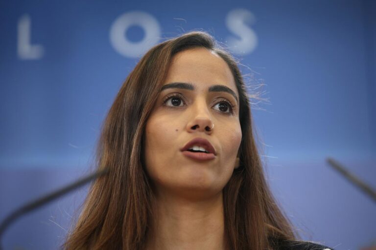 Le député Tesh Sidi signale à la police les menaces de mort et les messages de haine sur les réseaux