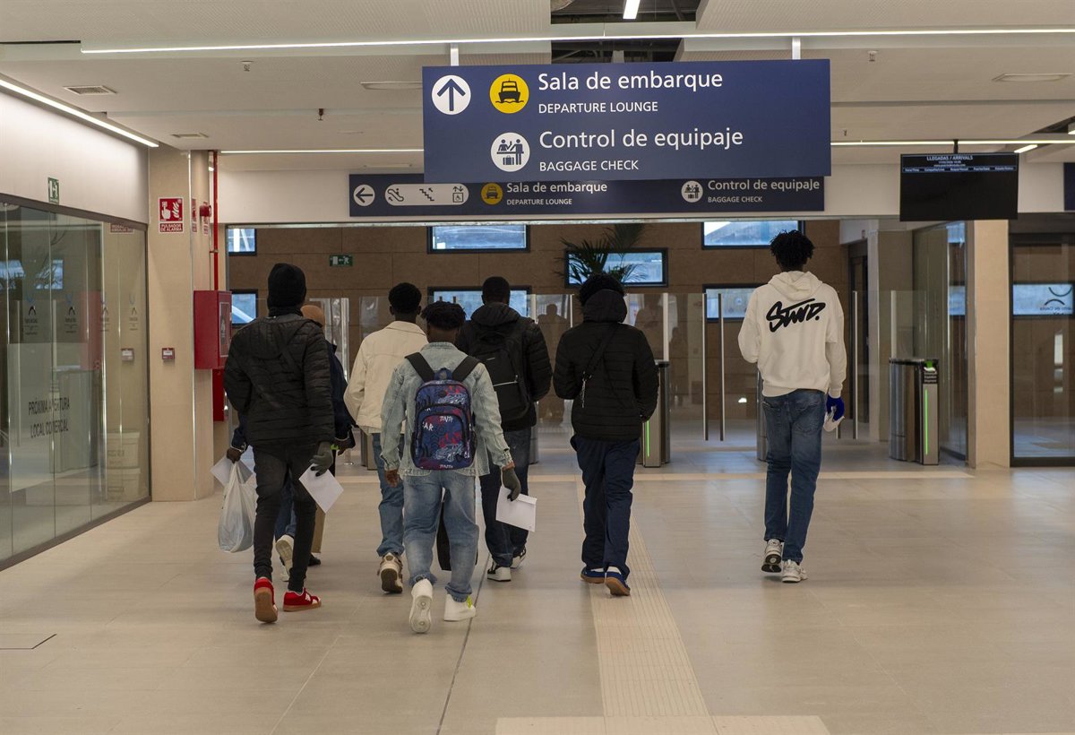 Le délégué du gouvernement à Ceuta reconnaît la surpopulation des ressources d'accueil des migrants