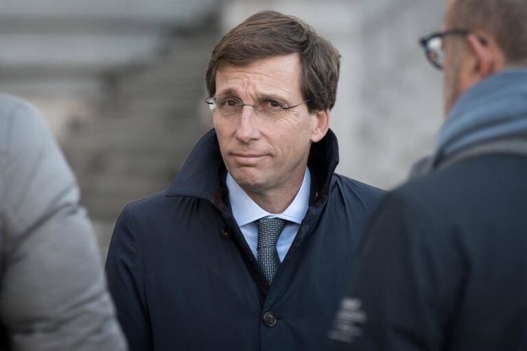 Almeida estime que demander la régularisation des Catalans vise à satisfaire les « intérêts » du gouvernement et non la protection humanitaire