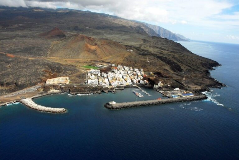 Ils suspendent temporairement le paiement des taxes portuaires à La Restinga en raison des effets des travaux et de la migration