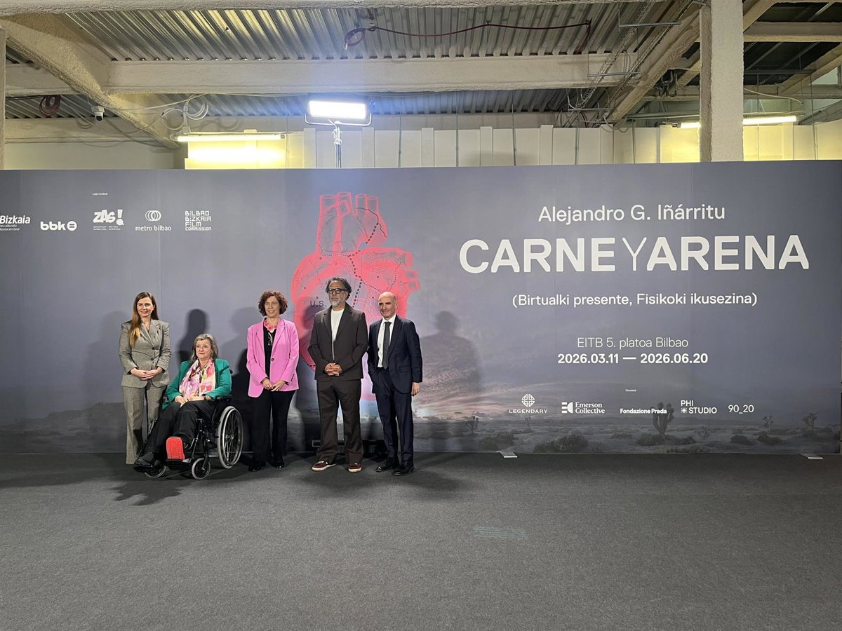 Iñárritu présente la tournée internationale de Carne y Arena à Bilbao, une installation immersive pour « ressentir » la migration
