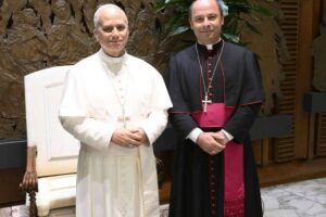 L'évêque de Tenerife espère que le Pape attirera « l'attention » des institutions sur le « drame humanitaire » des migrants