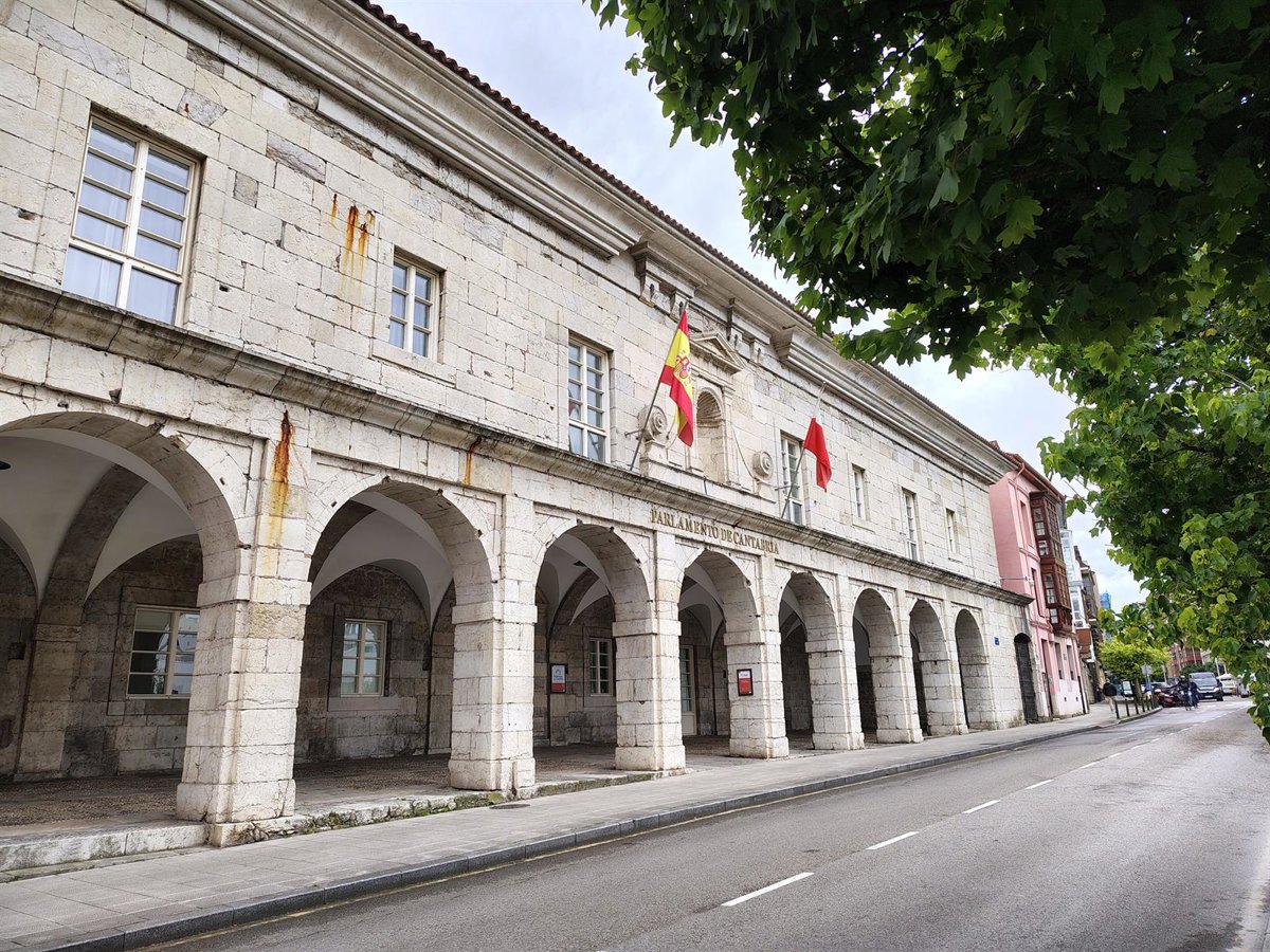 Le Parlement débattra ce lundi de la régularisation des immigrés, de la police locale et de la dermatose nodulaire