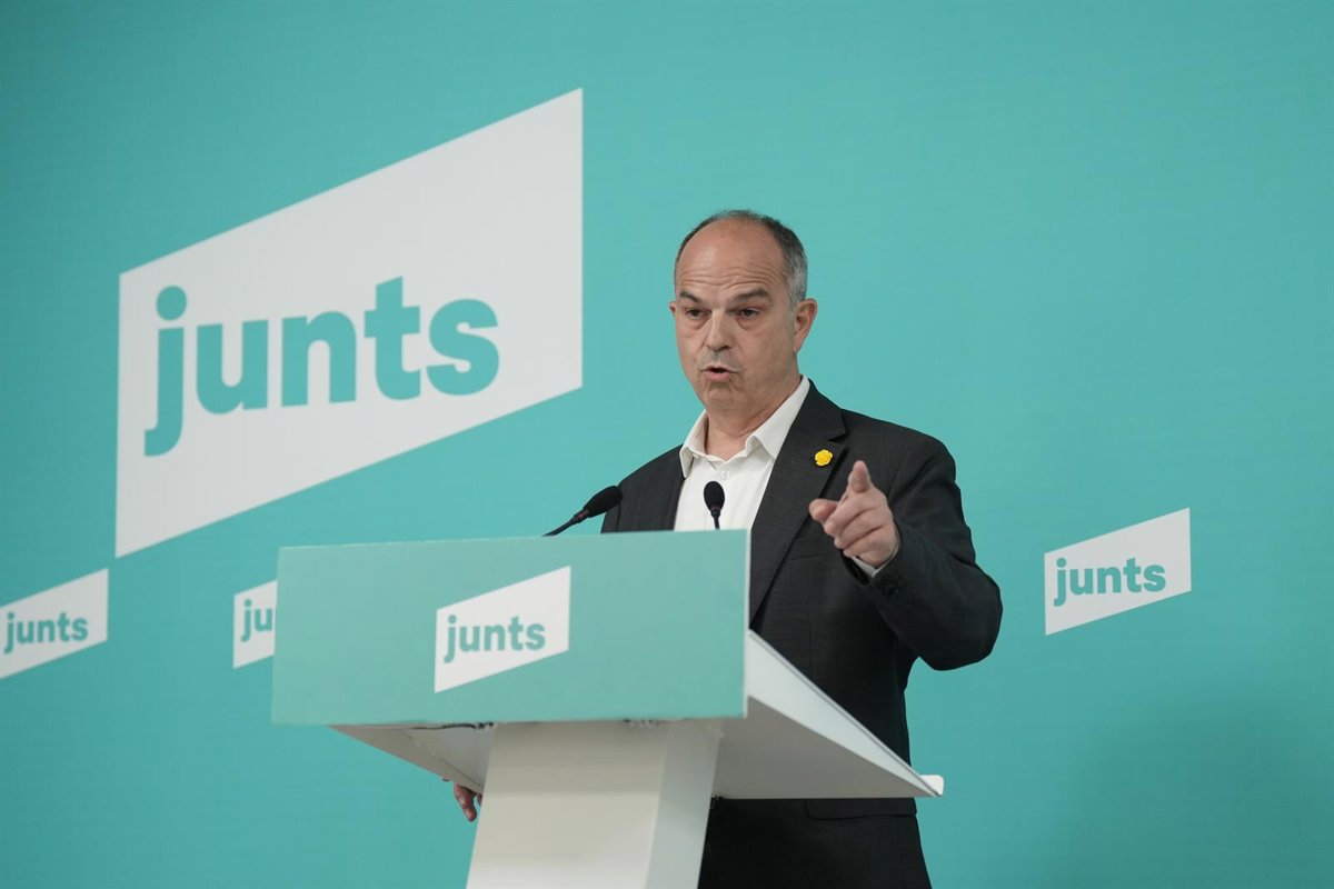 Turull (Junts) critique le fait que la régularisation des immigrés n'inclut pas le catalan comme condition