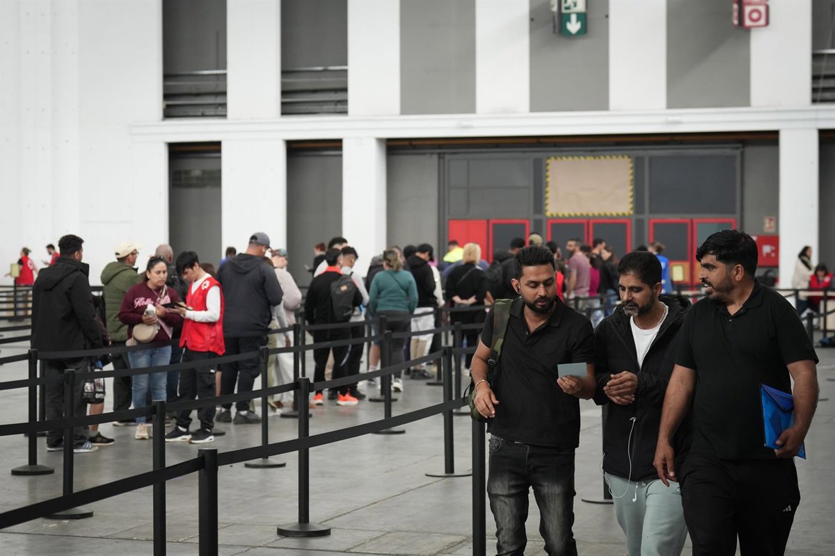 Le Médiateur de Barcelone demande un face-à-face à l'État à Fira pour accélérer la régularisation