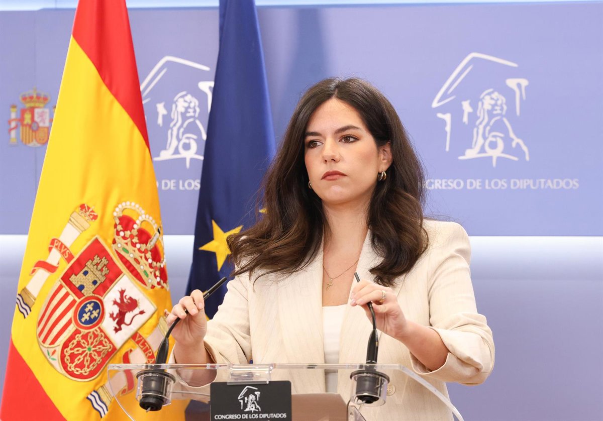 Vox demande d'auditer les politiques d'égalité, de durcir les sanctions pour les délits sexuels et de rapatrier les immigrés « illégaux »