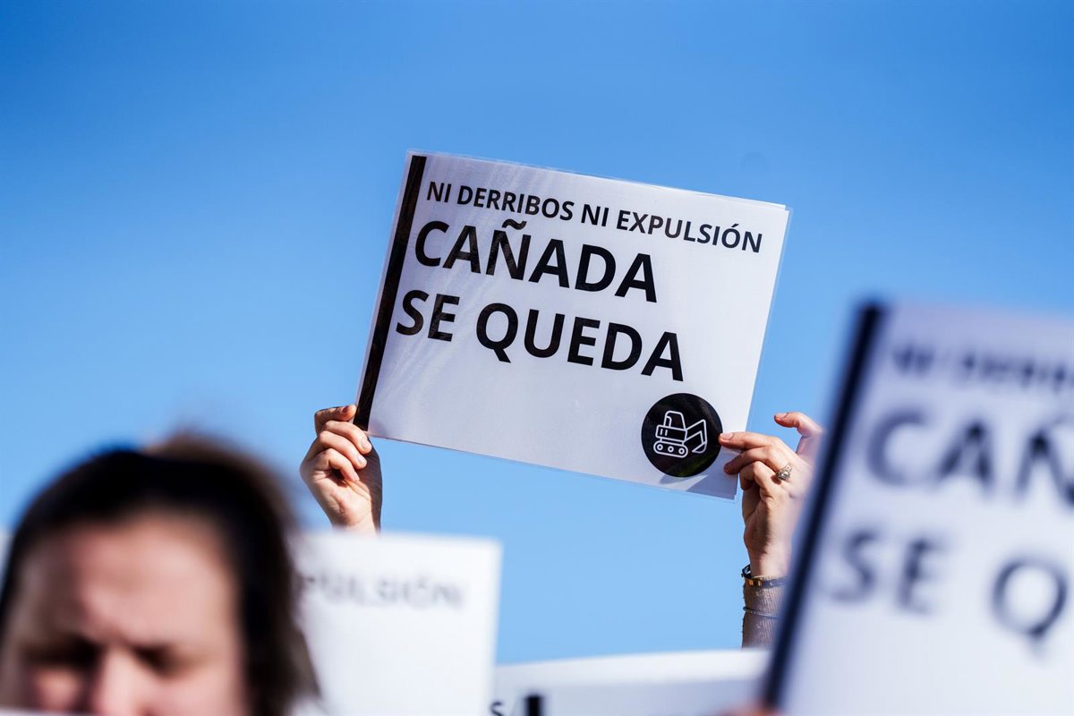 Les voisins de Cañada Real invitent León XIV à connaître leur réalité après plus de 5 ans sans électricité : « Nous voulons rester »